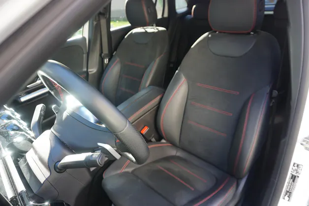 MERCEDES-BENZ GLA-Klasse H247 GLA 250 AMG Line 4matic