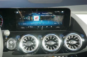 MERCEDES-BENZ GLA-Klasse H247 GLA 250 AMG Line 4matic