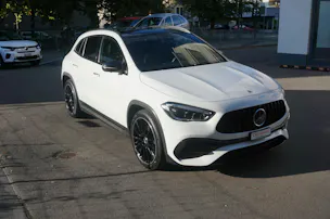 MERCEDES-BENZ GLA-Klasse H247 GLA 250 AMG Line 4matic