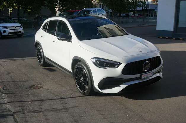 MERCEDES-BENZ GLA-Klasse H247 GLA 250 AMG Line 4matic