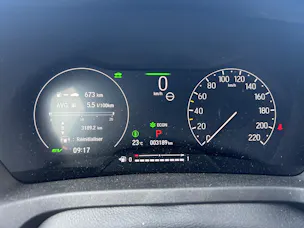 HONDA HR-V 1.5 i-MMD Elegance