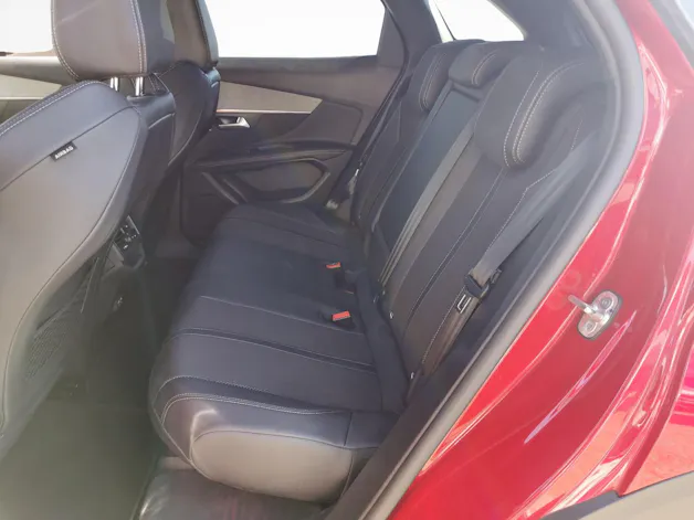 PEUGEOT 3008 1.5 BlueHDi GT