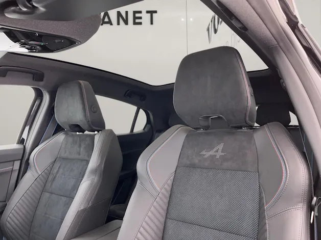 RENAULT Rafale 1.2 E-Tech Plug-in Atelier Alpine