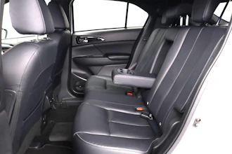 https://vehicle.imgix.net/4497523/3f4f4021-3ccb-451c-8c02-3c43e524223f.JPG