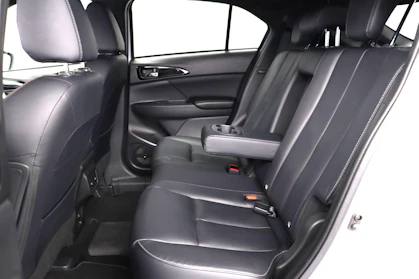 MITSUBISHI ECLIPSE CROSS 9