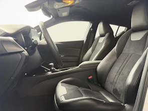 image du véhicule TOYOTA C-HR 2.0 VVTi HSD Move
