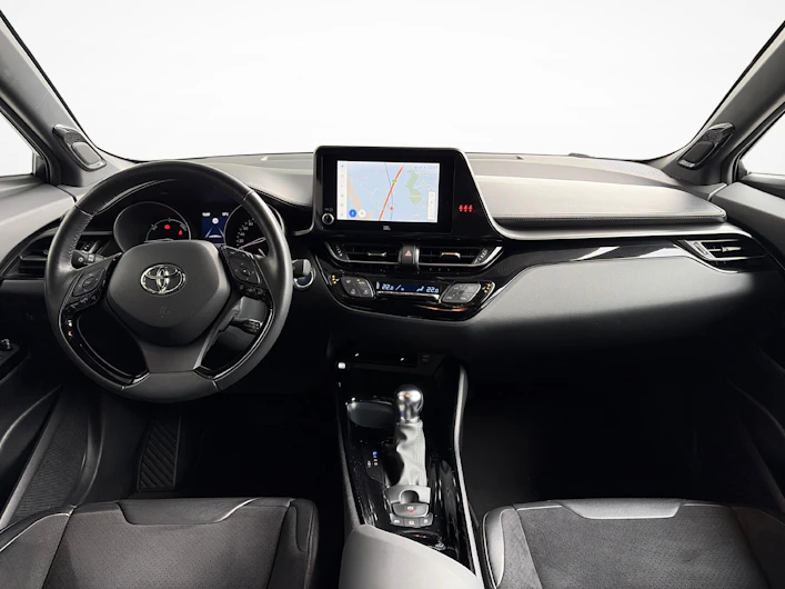 image du véhicule TOYOTA C-HR