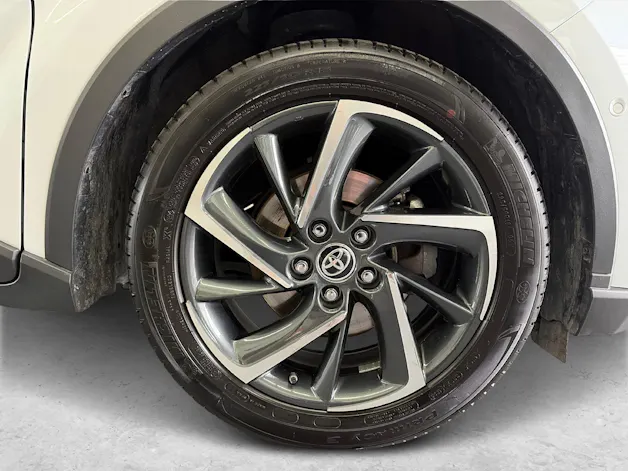Toyota C-HR 2.0 VVTi HSD Move