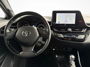 image du véhicule TOYOTA C-HR 2.0 VVTi HSD Move