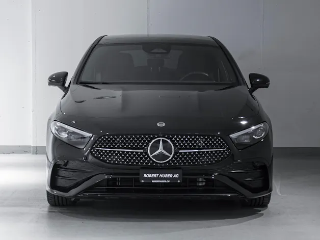 MERCEDES-BENZ A 220 4MATIC