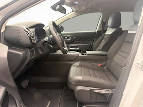 https://vehicle.imgix.net/4497599/6a821bbd-b48b-4e23-8453-5632ac0c5b83.jpg