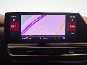 https://vehicle.imgix.net/4497599/a1a7abb1-8584-4bd9-9fb2-a55ac5261b39.jpg