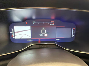 https://vehicle.imgix.net/4497599/d47becd1-eafa-485e-8ab0-3556ca4ce065.jpg
