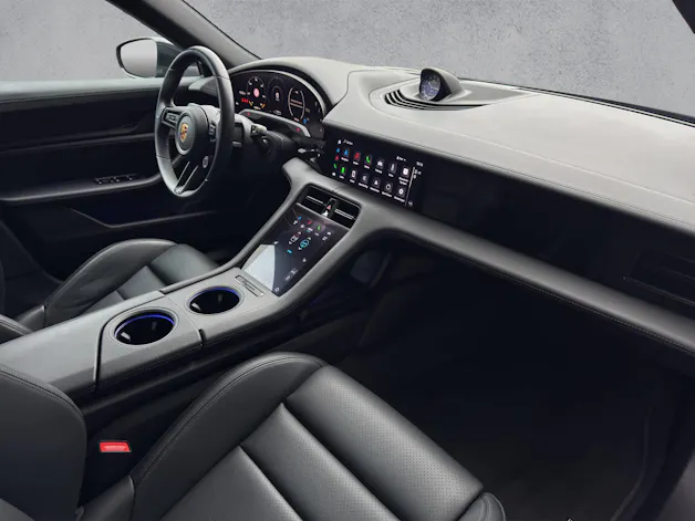 PORSCHE Taycan Sport Turismo mit Performance Batterie Plus