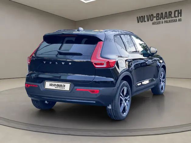 VOLVO XC40 2.0 B3 MH Plus Dark