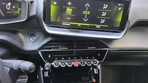 PEUGEOT 208 1.2 PureTech 130 GT