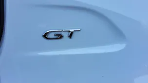 PEUGEOT 208 1.2 PureTech 130 GT