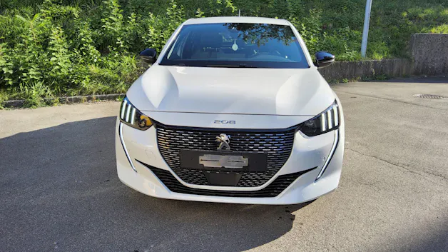 PEUGEOT 208 1.2 PureTech 130 GT