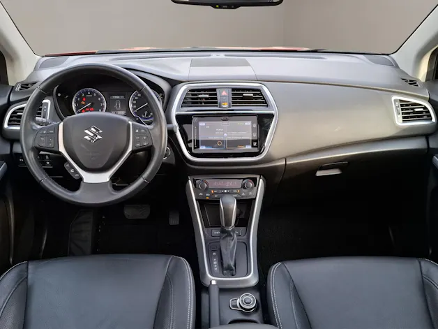 Suzuki SX4 S-Cross 1.4 T Compact Top Hybrid 4x4