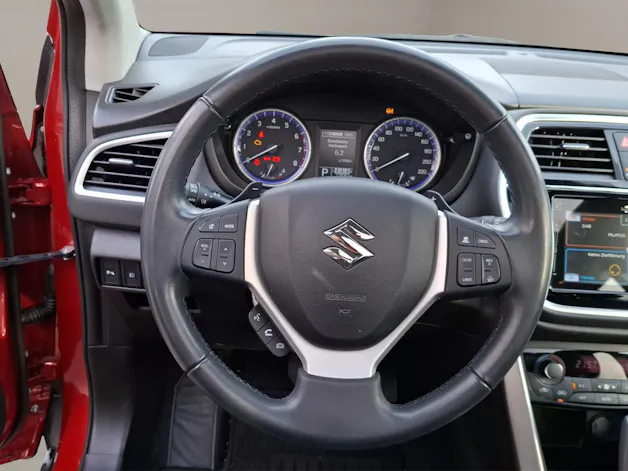 Suzuki SX4 S-Cross 1.4 T Compact Top Hybrid 4x4