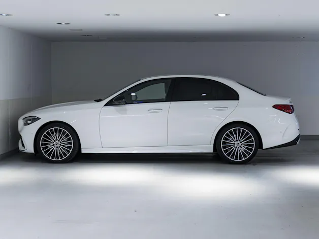 MERCEDES-BENZ C 220 d 4MATIC Swiss Star