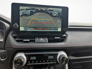 https://vehicle.imgix.net/4497687/c79efa74-63ed-4fe1-8461-499660545cca.jpg