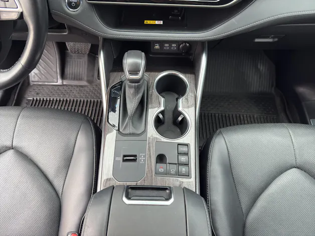Toyota Highlander 2.5 HSD Trend