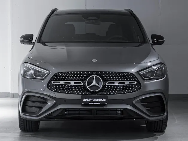 MERCEDES-BENZ GLA 220 d 4MATIC Swiss Star