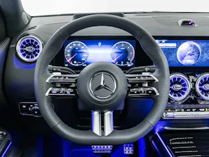 MERCEDES-BENZ GLA 220 d 4MATIC Swiss Star