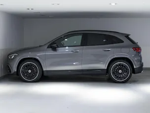 MERCEDES-BENZ GLA 220 d 4MATIC Swiss Star