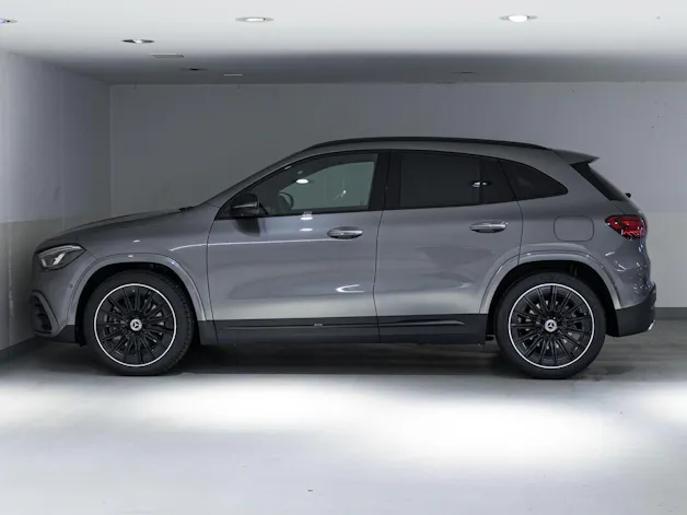 MERCEDES-BENZ GLA 220 d 4MATIC Swiss Star