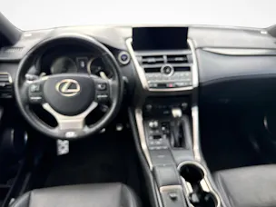 Lexus NX 300h F-Sport