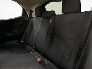https://vehicle.imgix.net/4497759/1885aa23-2fb8-4eac-ab23-3bf9114c73d6.jpg