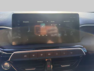 MG 3 1.5 Hybrid Luxury