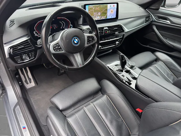 BMW 530e xDrive M-Sport Steptronic