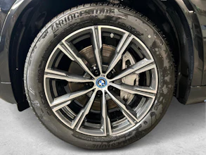 https://vehicle.imgix.net/4497803/08a97dbb-9904-4446-bd2d-ce3b3343e060.jpg