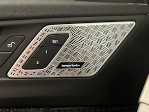 https://vehicle.imgix.net/4497819/288260ac-de05-4462-ac8c-893d6fa10554.jpg