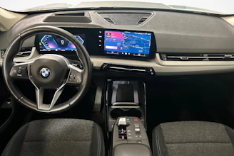https://vehicle.imgix.net/4497819/589d5a39-3c44-45d4-8165-23b094d8cb85.jpg