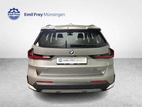 https://vehicle.imgix.net/4497819/6a9dcd3c-bcdf-4957-b64e-ff0874fc3974.jpg