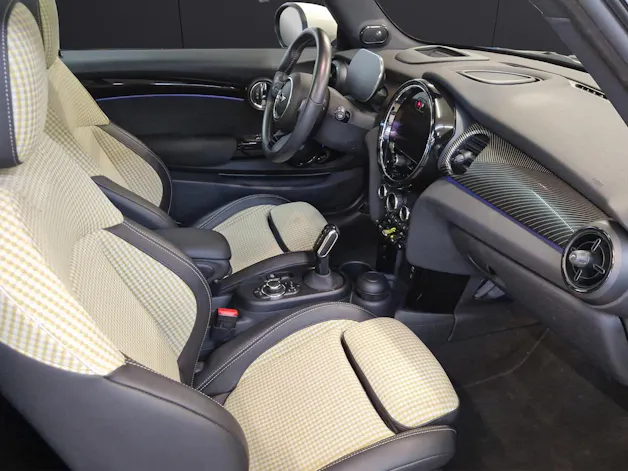MINI F56 Cooper SE