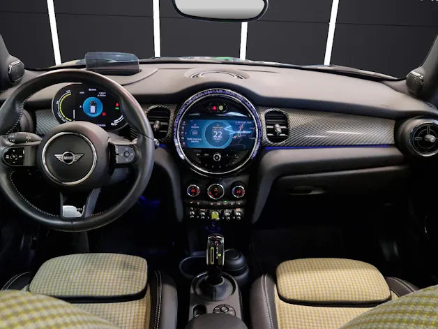 MINI F56 Cooper SE