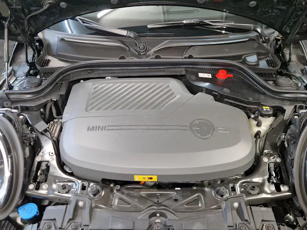 MINI F56 Cooper SE
