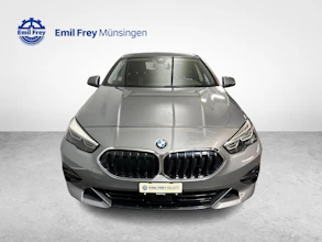https://vehicle.imgix.net/4497833/31d68c42-534c-4667-b7aa-a5779c42e106.jpg