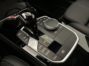 https://vehicle.imgix.net/4497833/3fc6c2c0-a496-49da-8dba-ca3c853e7a51.jpg
