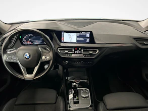 https://vehicle.imgix.net/4497833/869d1a0d-6c99-4fc7-ac03-10ca1c3985a9.jpg
