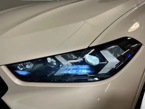 https://vehicle.imgix.net/4497837/93917824-fda6-4463-a04b-afdc467c223b.jpg