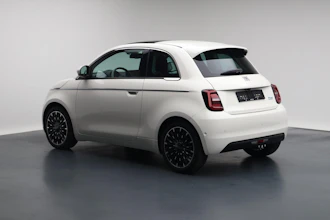 https://vehicle.imgix.net/4497887/475bd885-8d25-437c-bf78-1e879843209e.JPG