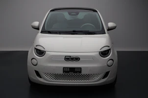 Fahrzeugbild FIAT 500 La Prima