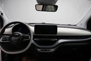 Fahrzeugbild FIAT 500 La Prima