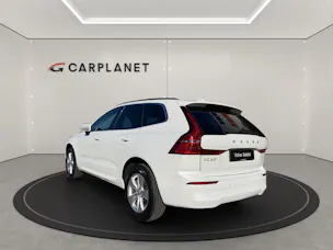 VOLVO XC60 2.0 B5 MH Momentum AWD